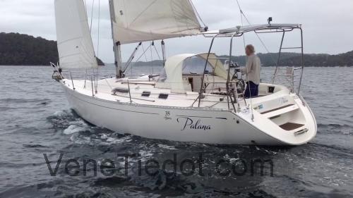 Tekniset tiedot ja arvostelut